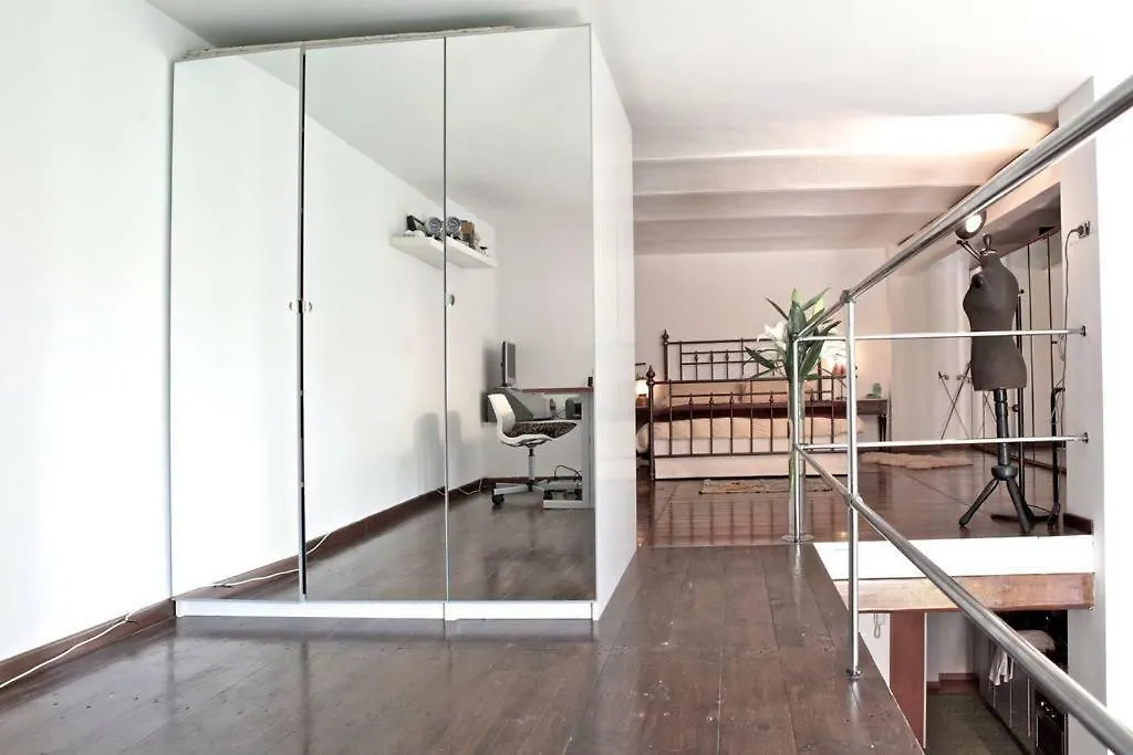 Loftgarden Navigliogrande Apartment Milan Italy